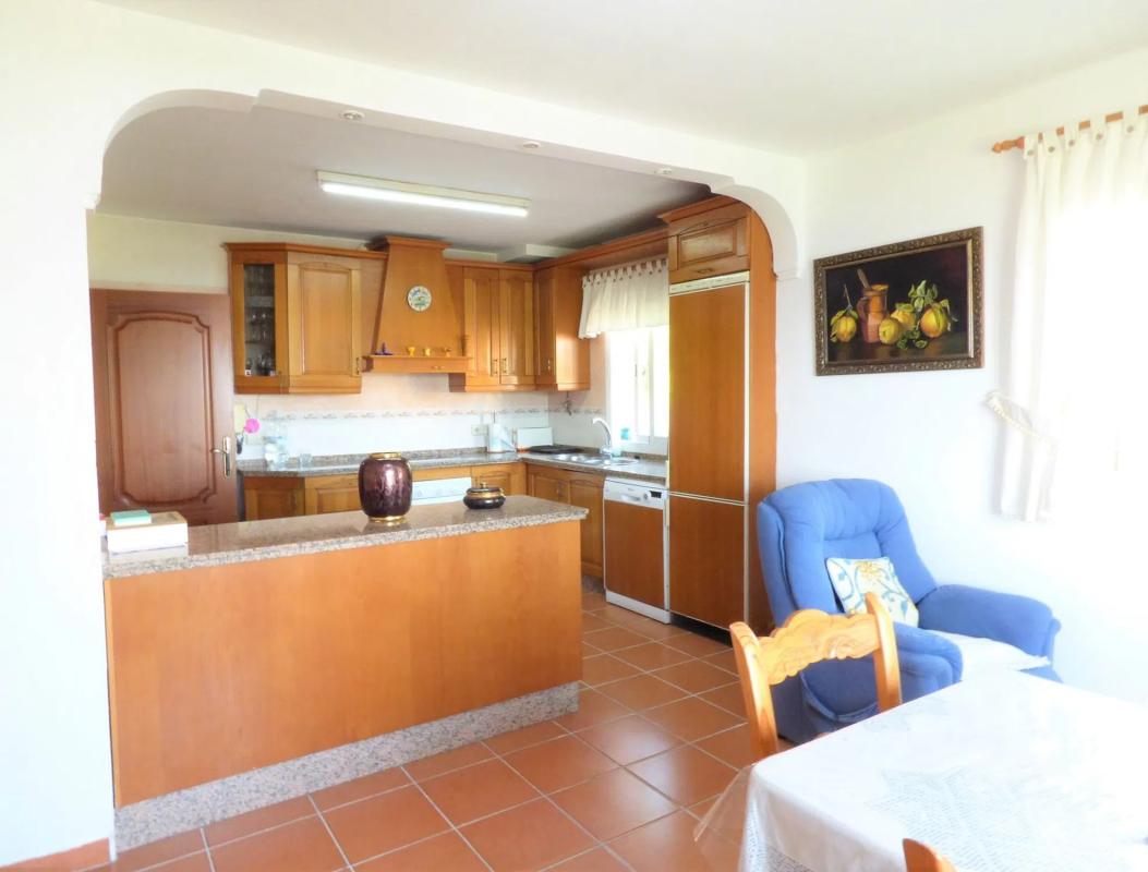 Продажа отдельного шале в Barrio Huerta del Prado-La Montua, Марбелла photo 1