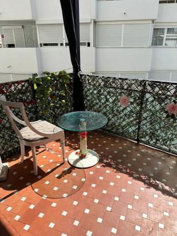 Apartment for sale in Avenida Duque de Ahumada, Marbella photo 1