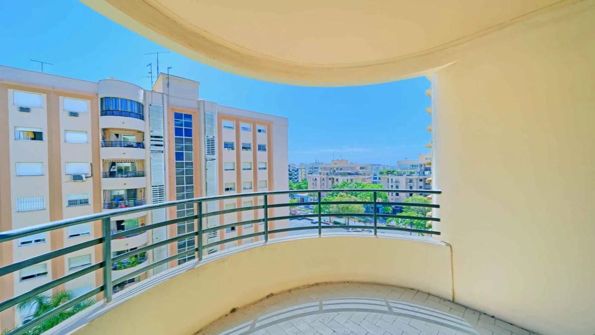 Venta de piso en Barrio Ricardo Soriano, Marbella
photo 1