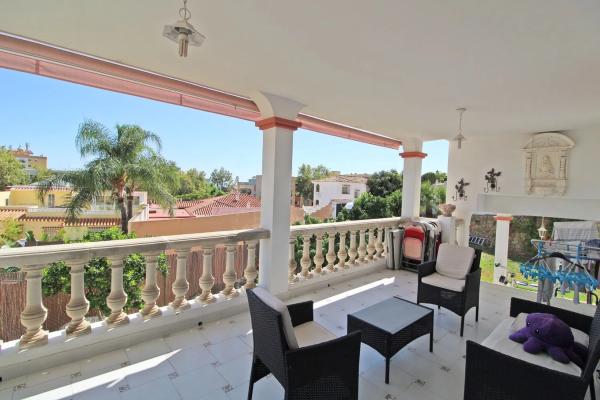 Chalet independiente en venta en Barrio La Patera, Marbella
 photo 4