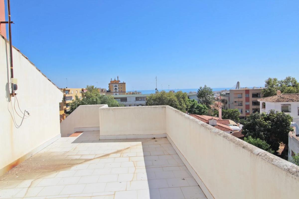 Продажа отдельного шале в Barrio La Patera, Марбелла photo 5