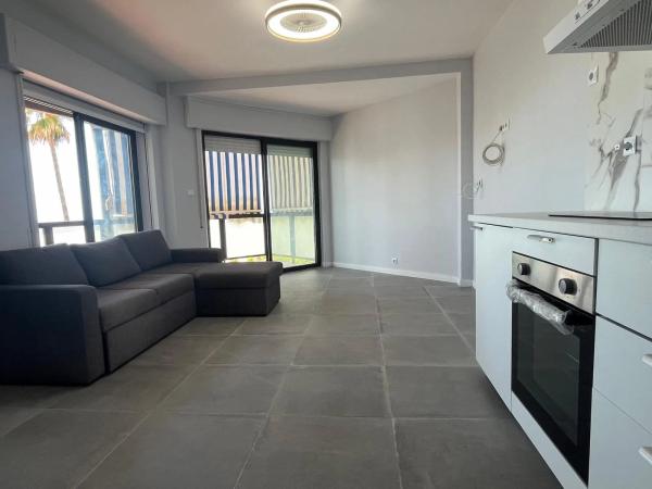 Apartment for sale in Puerto deportivo s/n, Marbella thumbnail 2