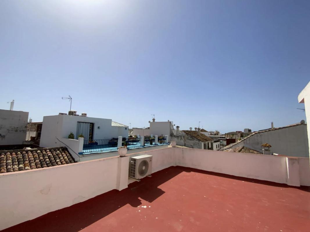 Sprzedaż niezależnego domku jednorodzinnego w Calle Ancha, Marbella photo 1