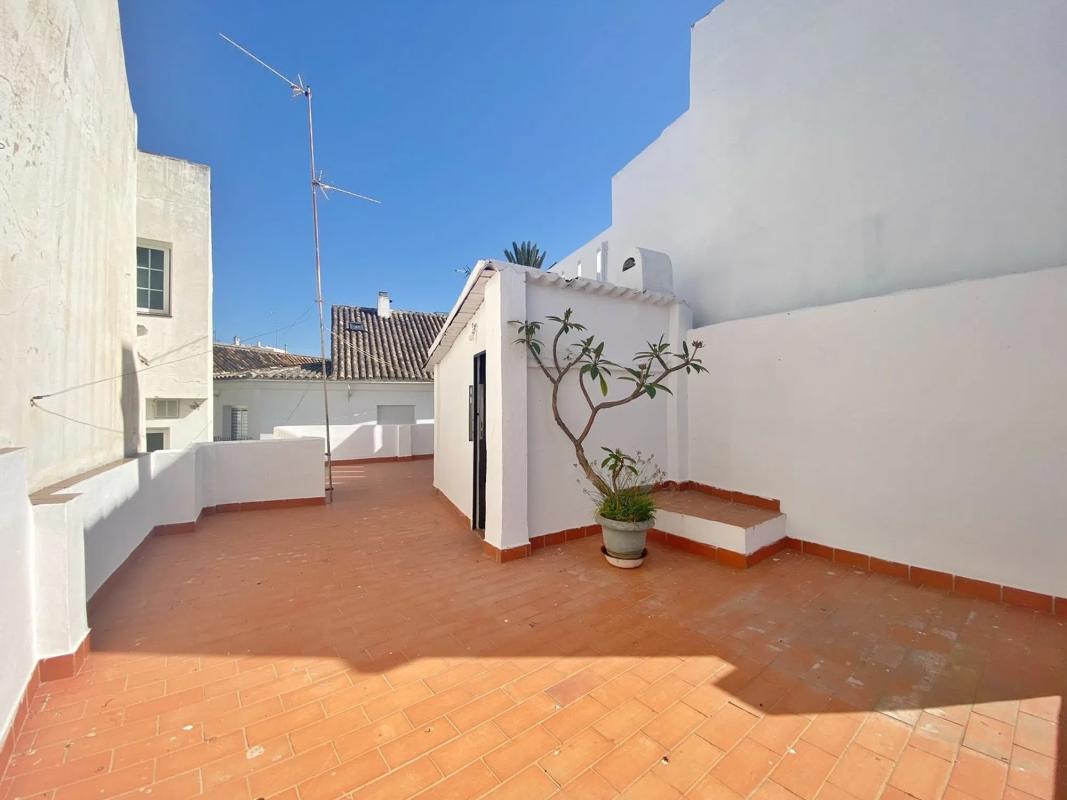 Venta de chalet adosado en Barrio Casco Antiguo , Marbella photo 1