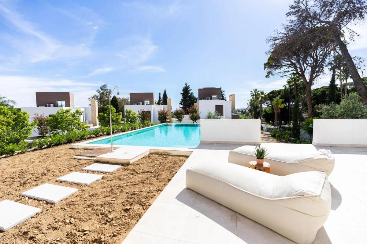 Продажа отдельного шале в Barrio La Merced, Марбелла photo 4