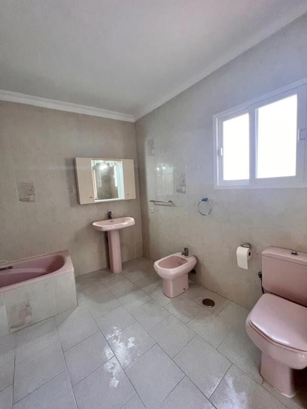 Venta de chalet adosado en  Calle Ancha s/n , Marbella photo 3