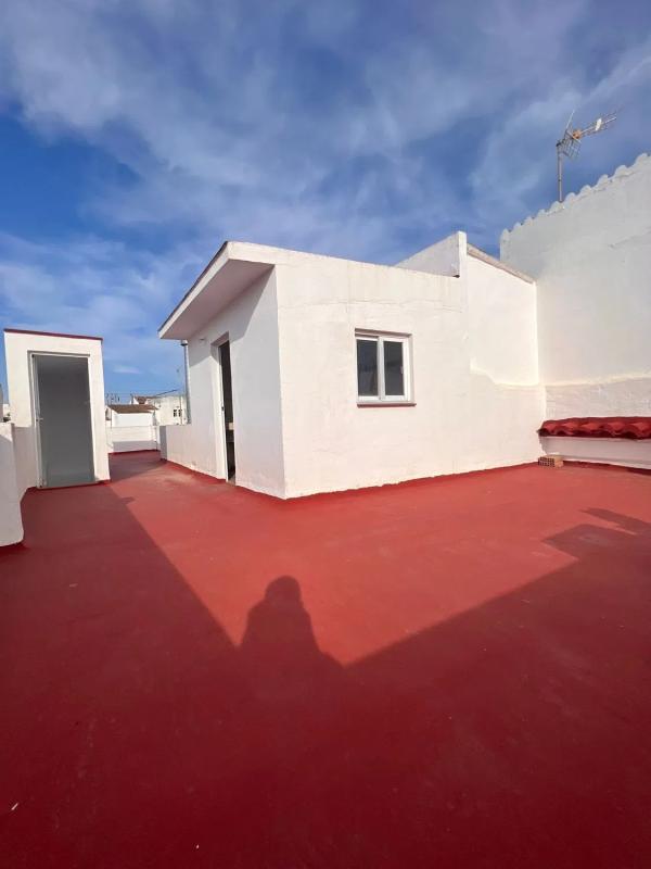 Venta de chalet adosado en  Calle Ancha s/n , Marbella photo 4