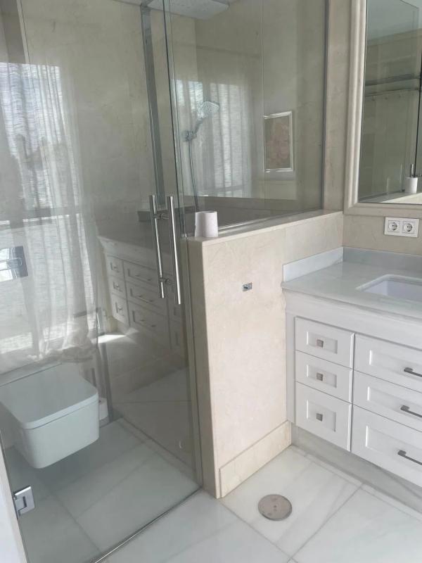 Venta de chalet independiente en Avenida Pablo Ruiz Picasso, Marbella
 photo 5