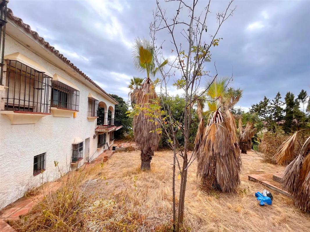 Venta de chalet independiente en Calle Hungría, 24, Marbella
 photo 4