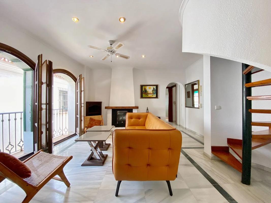 Venta de duplex en Barrio Casco Antiguo, Marbella photo 2