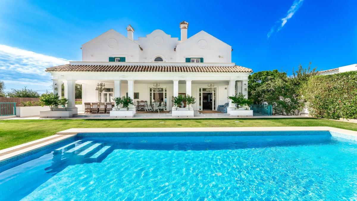 Venta de chalet independiente en Avenida Pablo Ruiz Picasso, Marbella
 photo 5