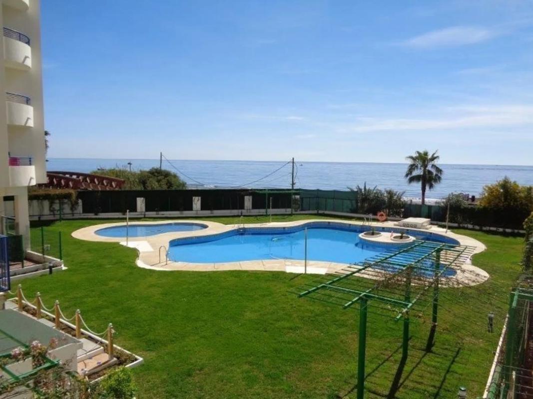 Продажа квартиры на Barrio Playa Bajadilla-Puertos, Марбелла
 photo 4