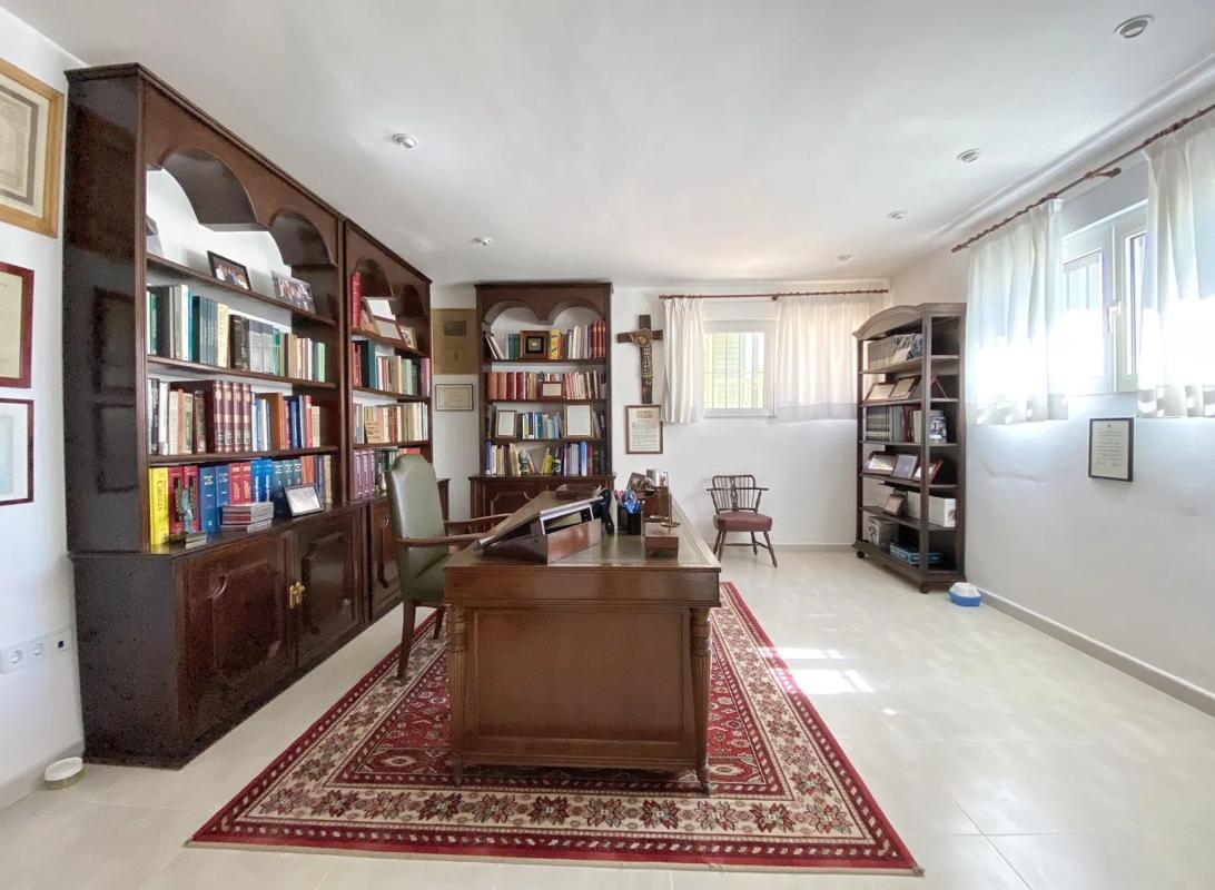 Venta de chalet independiente en Barrio Huerta Belón-Calvario, Marbella
photo 5