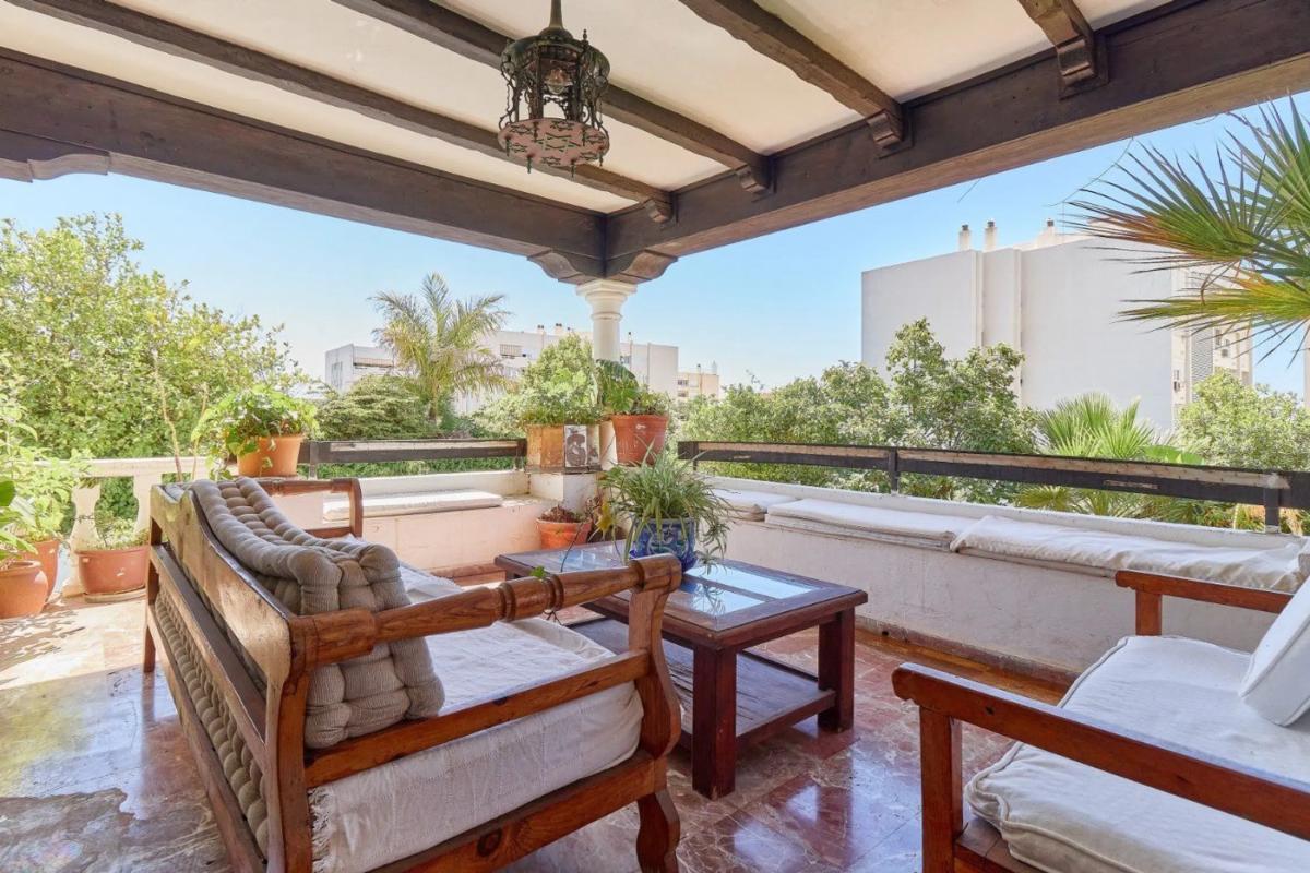Venta de chalet independiente en Barrio Huerta Belón-Calvario, Marbella
photo 3