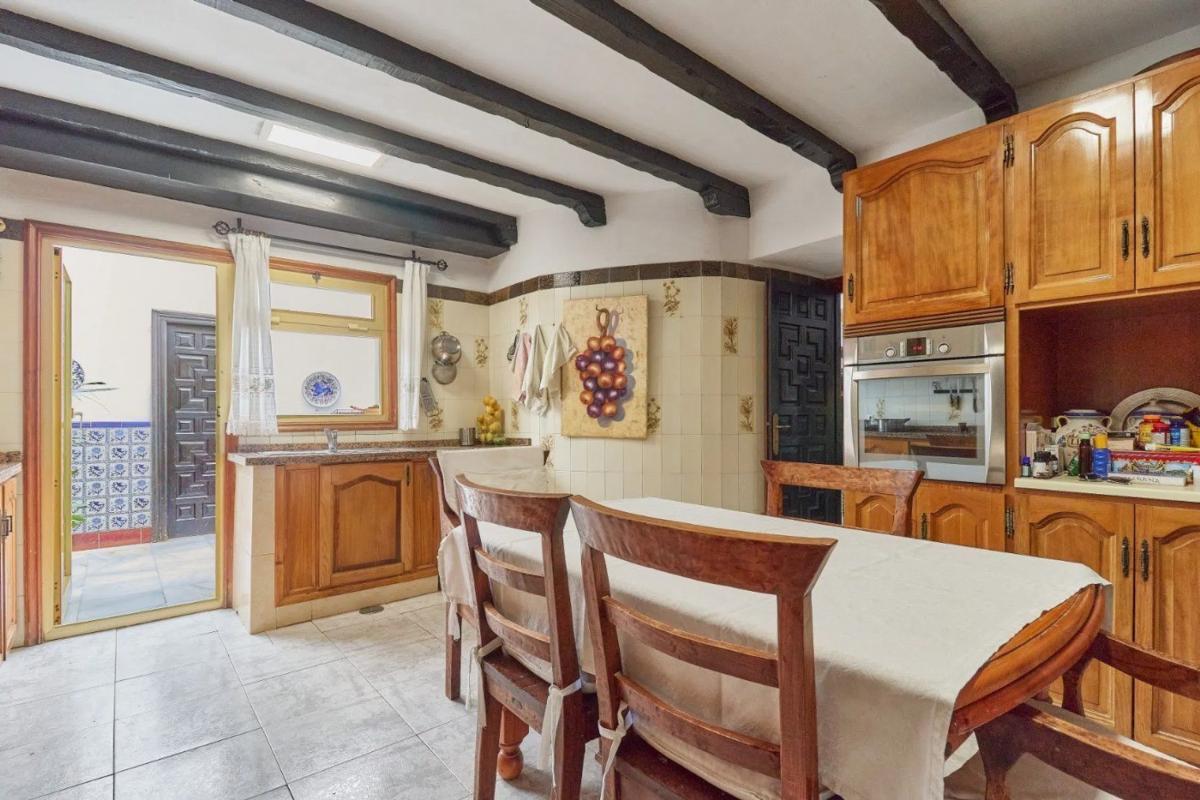 Venta de chalet independiente en Barrio Huerta Belón-Calvario, Marbella
photo 5