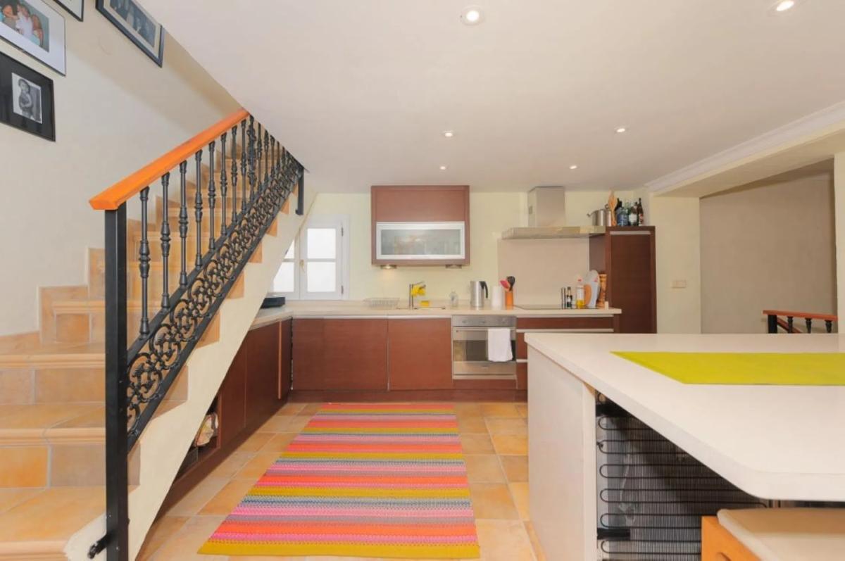 Venta de chalet adosado en  Barrio Casco Antiguo , Marbella photo 5