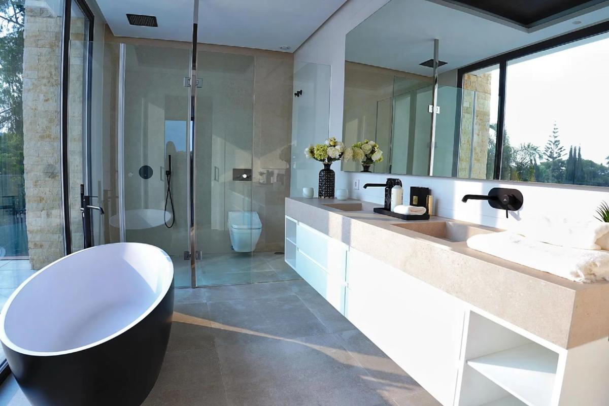 Venta de chalet independiente en Calle Vigil de Quiñones, Marbella
 photo 2