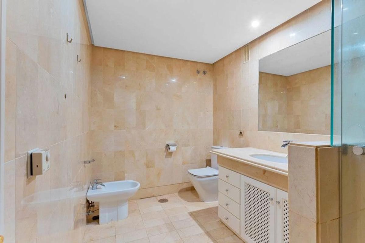 Venta de piso en Barrio Nagüeles, Marbella
photo 5