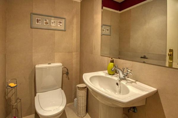 Piso en venta en Barrio Sierra Blanca, Marbella
 photo 2