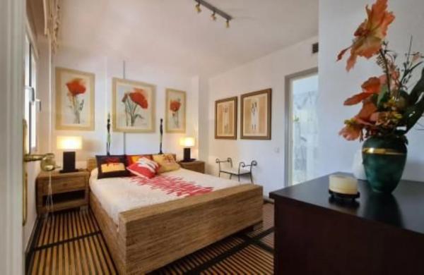 Piso en venta en Barrio Nagüeles, Marbella
 photo 1