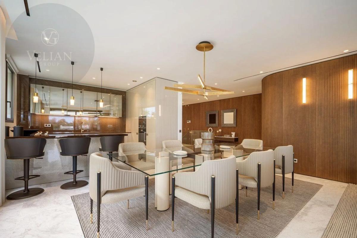 Sale of apartment in Golden Mile, Marbella
 photo 4