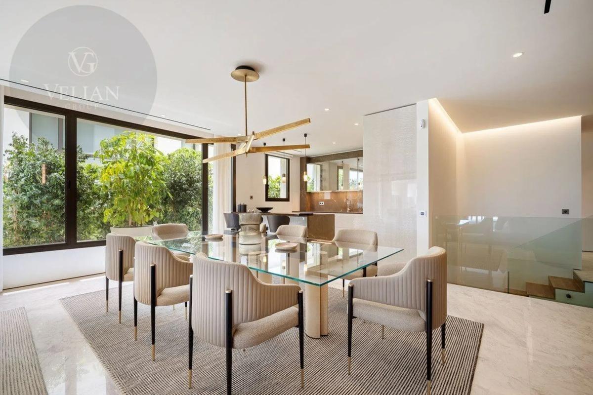 Sale of apartment in Golden Mile, Marbella
 photo 5