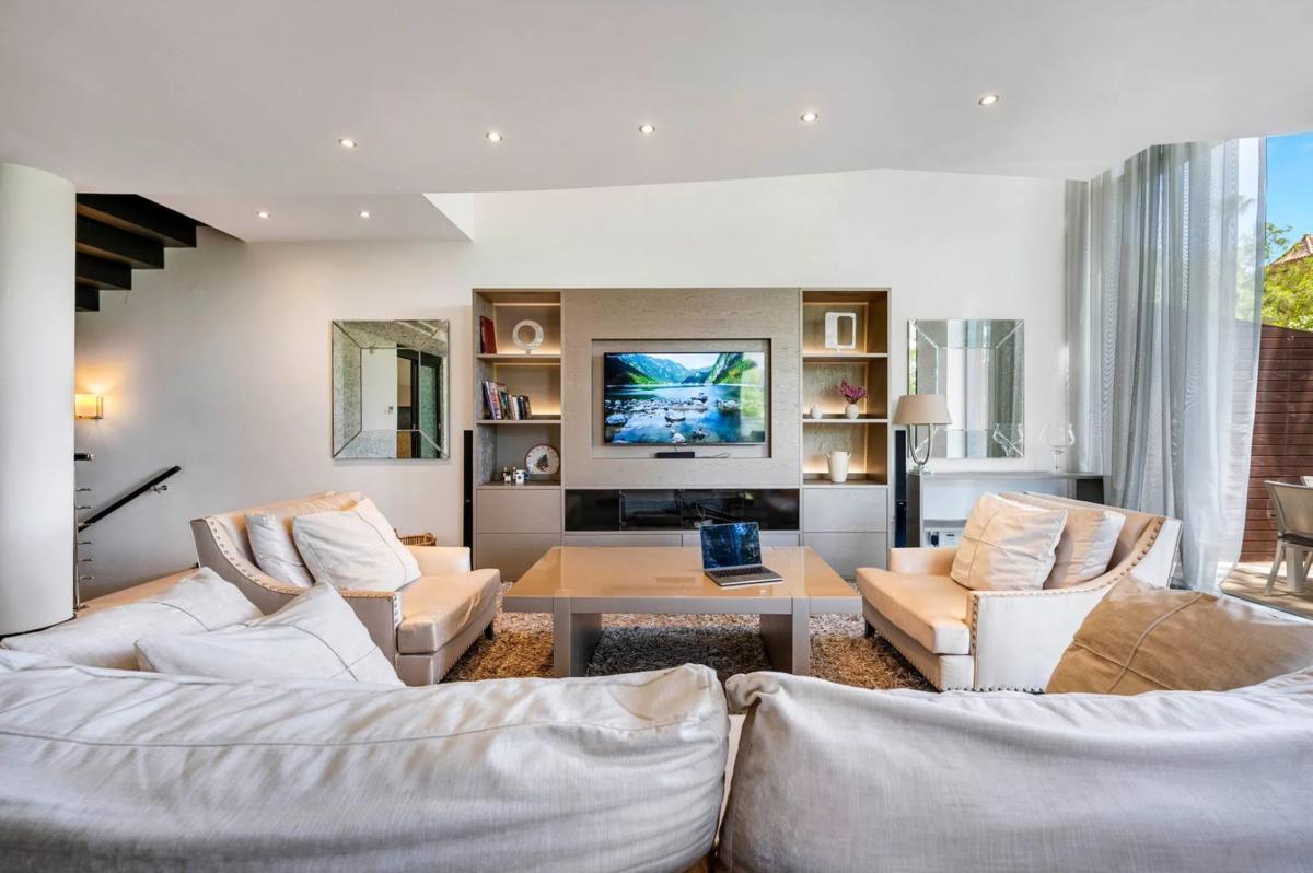 Sprzedaż szeregowego domku w Calle Verdi, 38 , Marbella photo 5