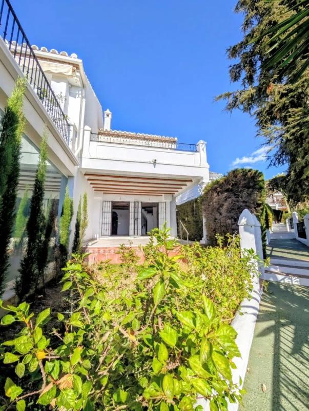 Sprzedaż szeregowego domku w Barrio Nagüeles , Marbella photo 4