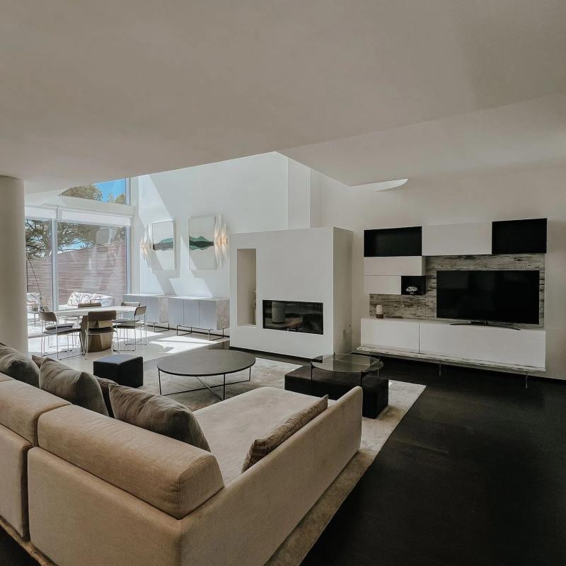 Properties for sale and rent in Spain photo 2