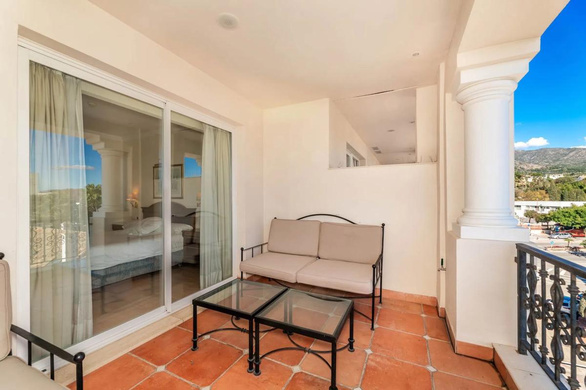 Venta de piso en Bulevar Príncipe Alfonso de Hohenlohe, Marbella
photo 2