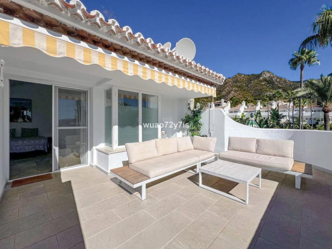 Venta de chalet adosado en 29602 Marbella, Málaga, España s/n , Marbella photo 4
