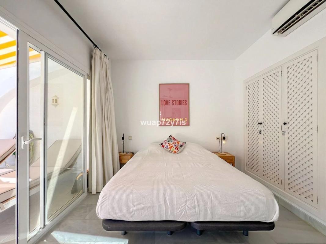 Venta de chalet adosado en 29602 Marbella, Málaga, España s/n , Marbella photo 5