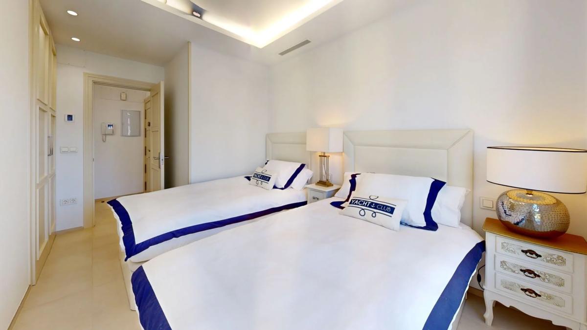 Penthouse sale in Arrabal Carolina Sur, 3, Marbella photo 3