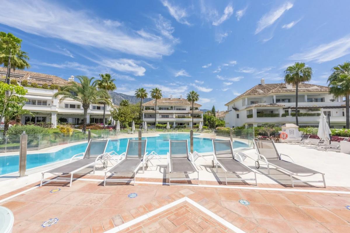 Venta de duplex en Barrio Lomas de Marbella Club, Marbella photo 2