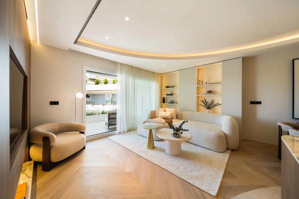 Sale of apartment in Calle Cerro Andevalo, 80, Marbella
 photo 3