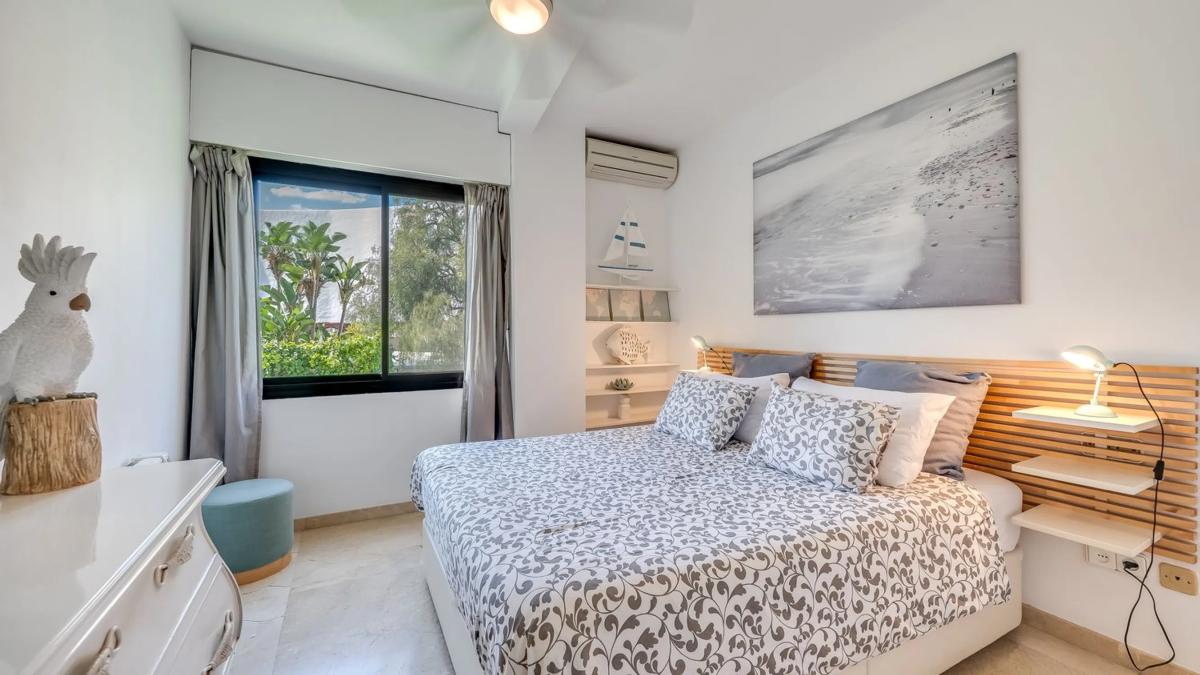 Sale of apartment in Calle Sierra Bermeja, Marbella
photo 1