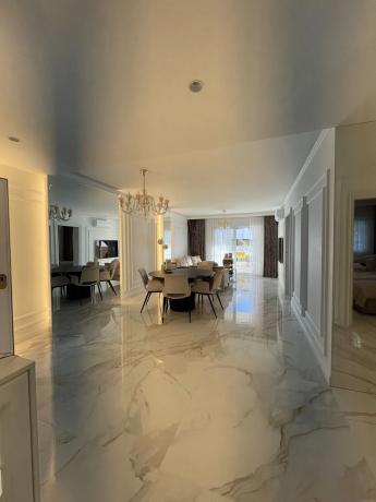 Piso en venta en Calle Cecilia Böhl de Faber, Marbella
photo 1