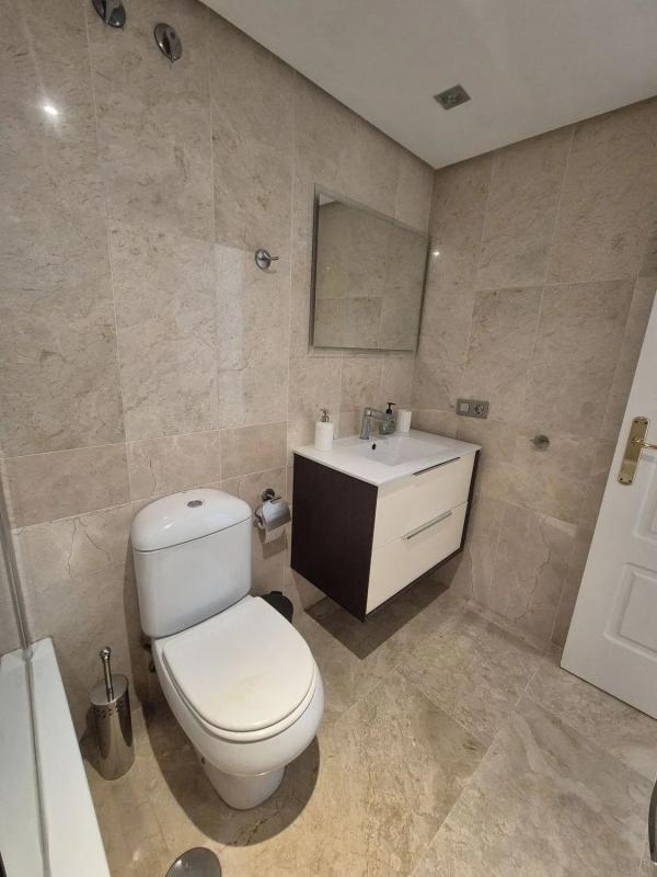 Venta de duplex en Calle Sierra Bermeja, Marbella photo 3