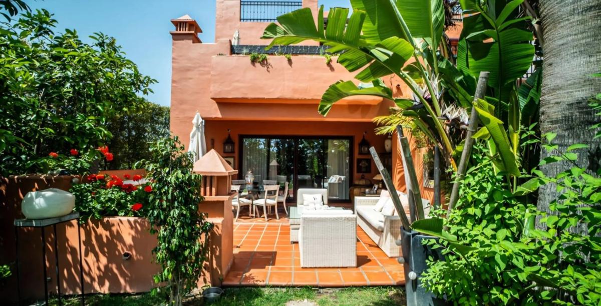 Properties for sale and rent in Spain photo 4