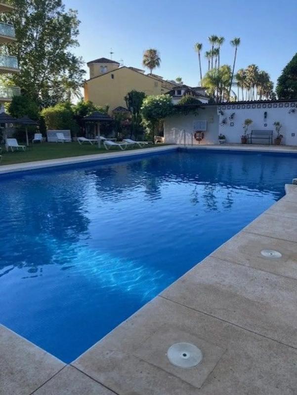 Sale of apartment in Calle Marqués de Ivanrey, 26, Marbella
 photo 4