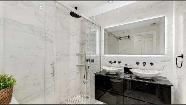 Piso en venta en Bulevar Príncipe Alfonso de Hohenlohe, 16, Marbella
photo 1
