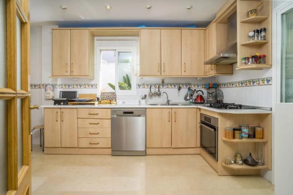 Piso en venta en Urbanización Cortijo de Nagüeles, 111, Marbella
 photo 4