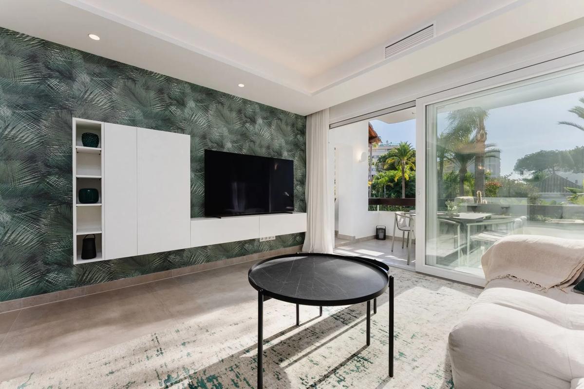 Sale of apartment in Calle Roy Boston, 16, Marbella
photo 3