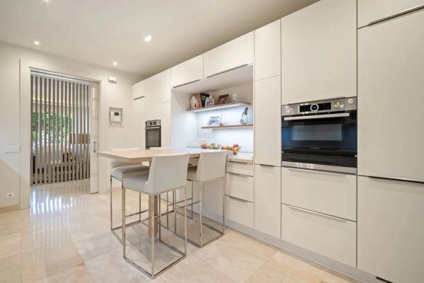 Piso en venta en Urbanizacion Villa Parra Palomeras, 1 E, Marbella
photo 1