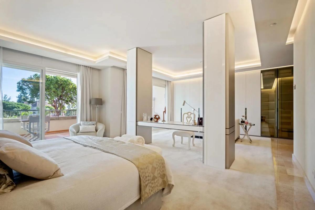Sale of apartment in Urbanizacion Villa Parra Palomeras, 1 E, Marbella
 photo 3