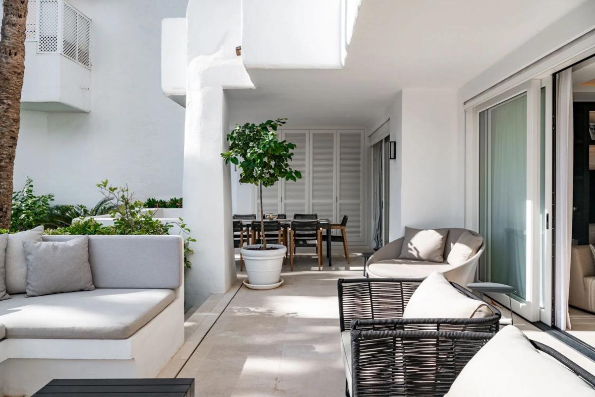 Sale of apartment in Urbanizacion Marina Marbella, 6, Marbella
 photo 3