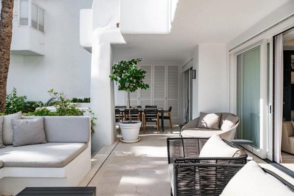 Piso en venta en Urbanizacion Marina Marbella, 6, Marbella
thumbnail 2