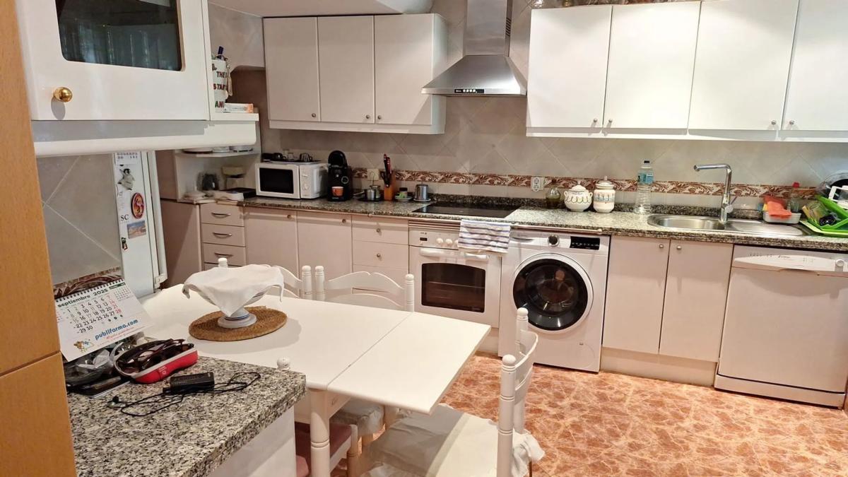 Properties for sale and rent in Spain photo 3