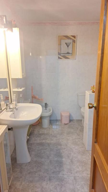 Properties for sale and rent in Spain photo 4