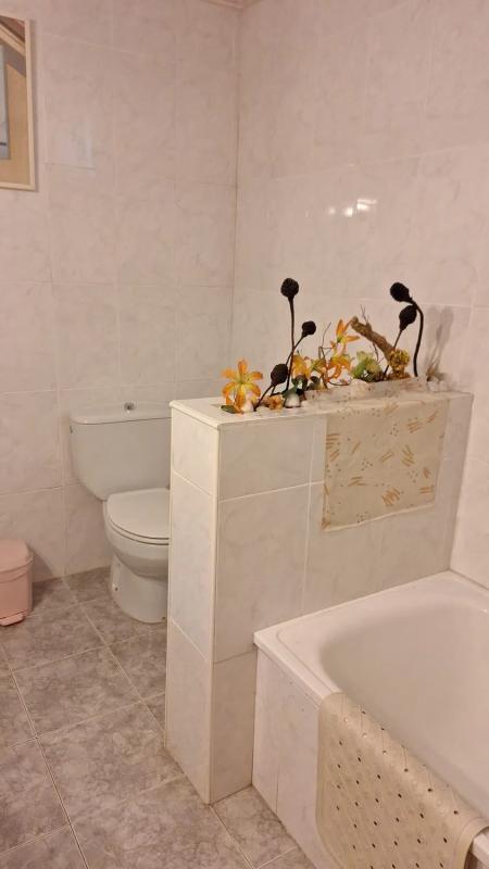 Properties for sale and rent in Spain photo 5